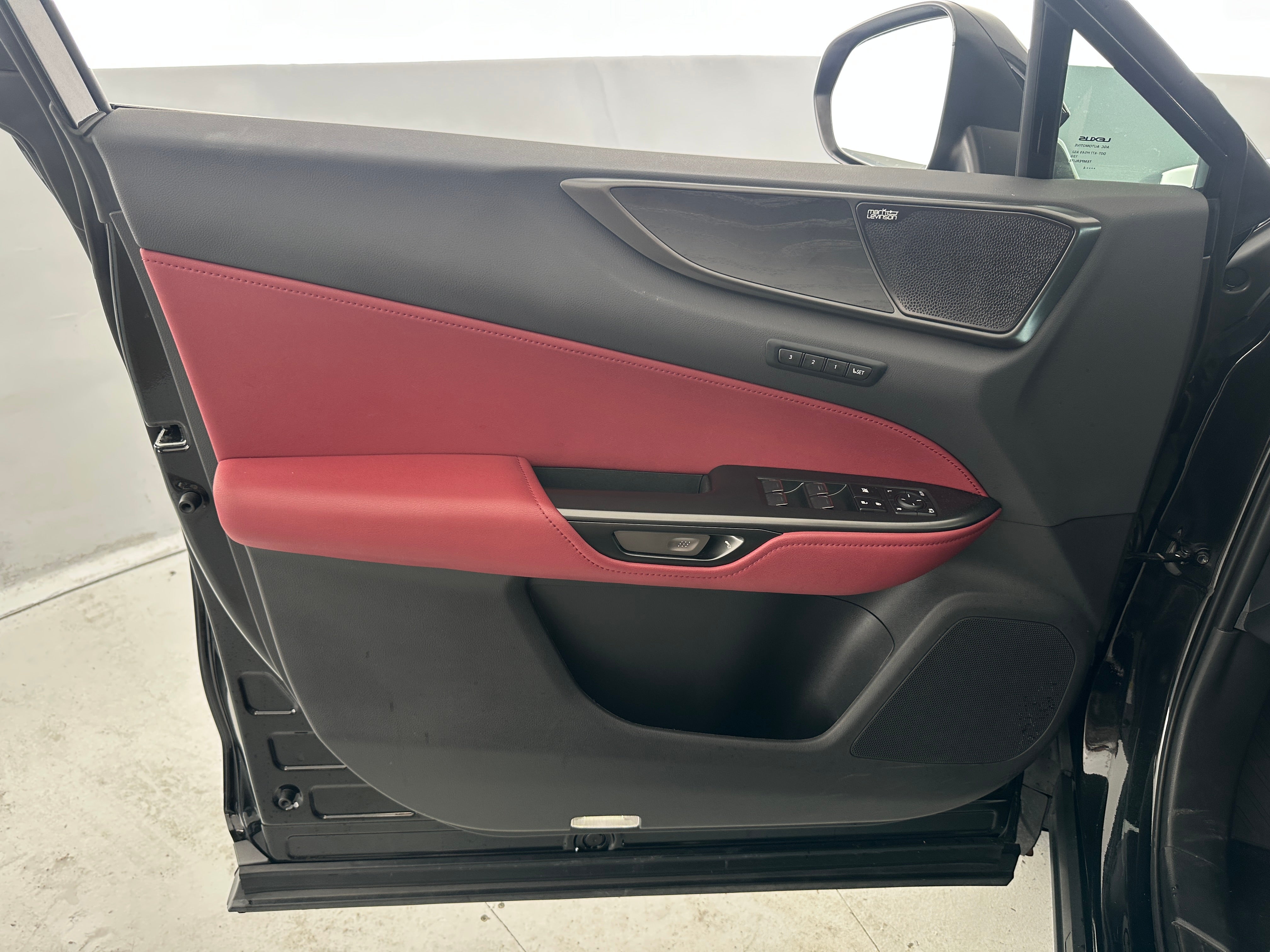 lexus nx hybrid 2025 2T2HKCEZ9SC037963 image lexus nx hybrid 2025 2T2HKCEZ9SC037963 image